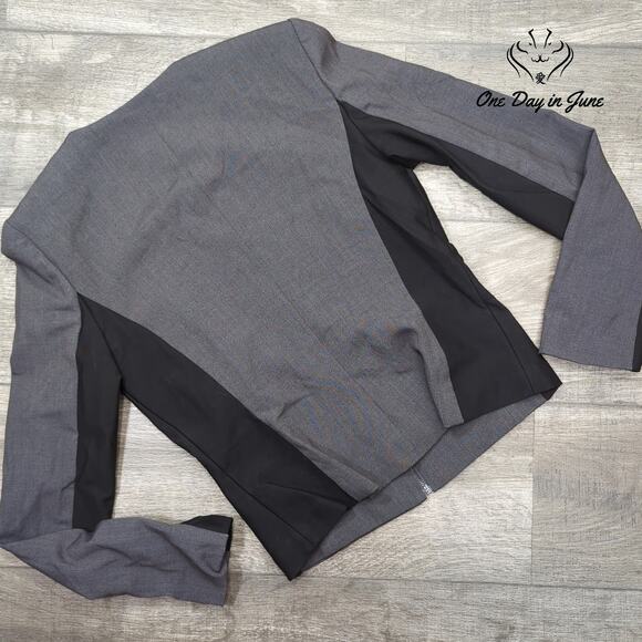 Calvin Klein Zip Front Shoulder Pad Jacket Size 6 - Picture 5 of 5